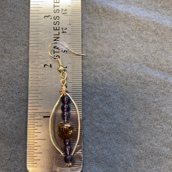 Leaf shaped gold and purple bead earrings. - Picture 2 of 4